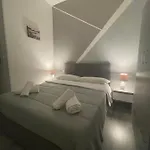 Garibaldi 4* נאפולי