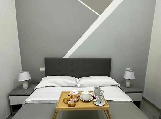 بيت ضيافة Garibaldi نابولي