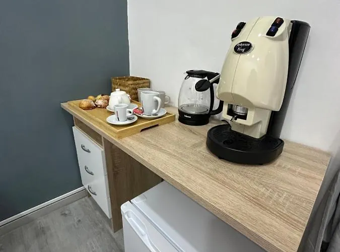 Garibaldi نابولي