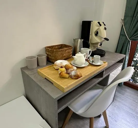 Garibaldi نابولي