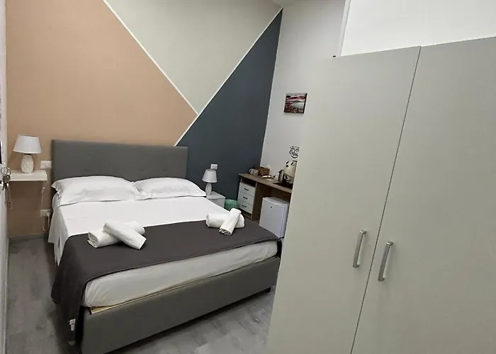 Garibaldi بيت ضيافة نابولي